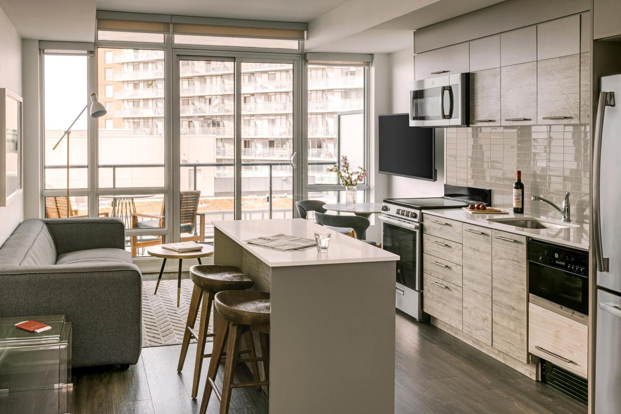 Sonder At The Liberty Hotel Toronto Exterior foto